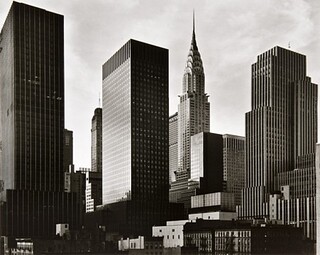 Evelyn Hofer, "Midtown Steel", New York, 1964 - © Evelyn Hofer, Courtesy Galerie m, Bochum